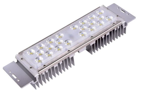چین 10W-60W LED module for street light For industrial LED Flood light high lumen output 120lm/Watt enegy saving تامین کننده